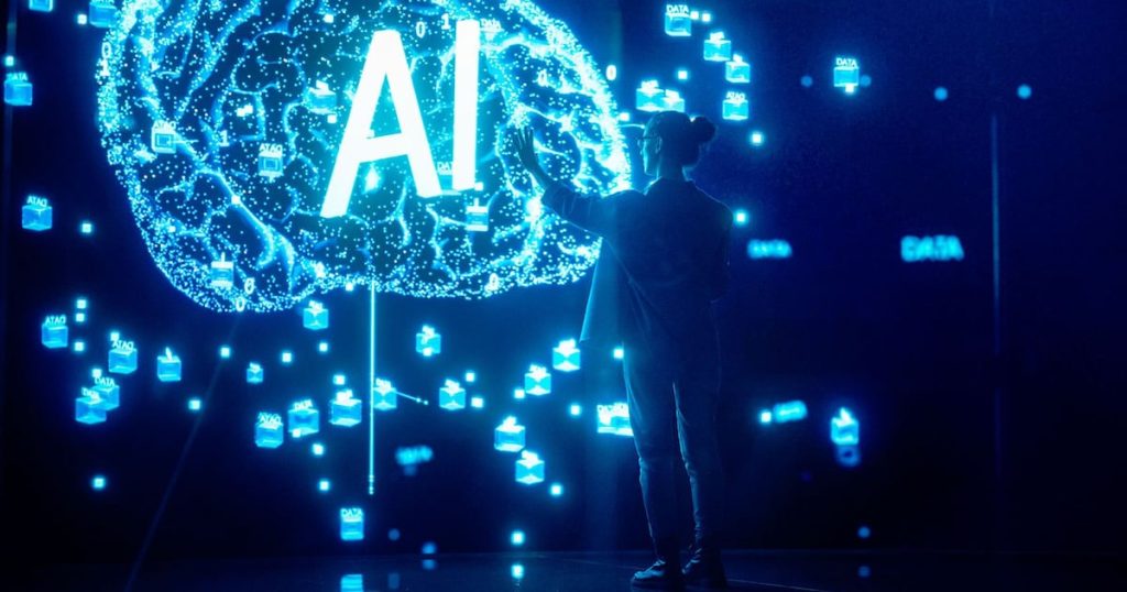 La inteligencia artificial (IA) se erige en la actualidad como una herramienta revolucionaria que redefine la forma en que interactuamos en nuestra vida diaria. Más que una simple innovación tecnológica, la IA se está convirtiendo en un motor de transformación que reestructura el ámbito competitivo. Su integración en las operaciones comerciales facilita la automatización de tareas rutinarias y otorga a las empresas la capacidad de comprender mejor a sus clientes, con el objetivo de perfeccionar sus productos y servicios.